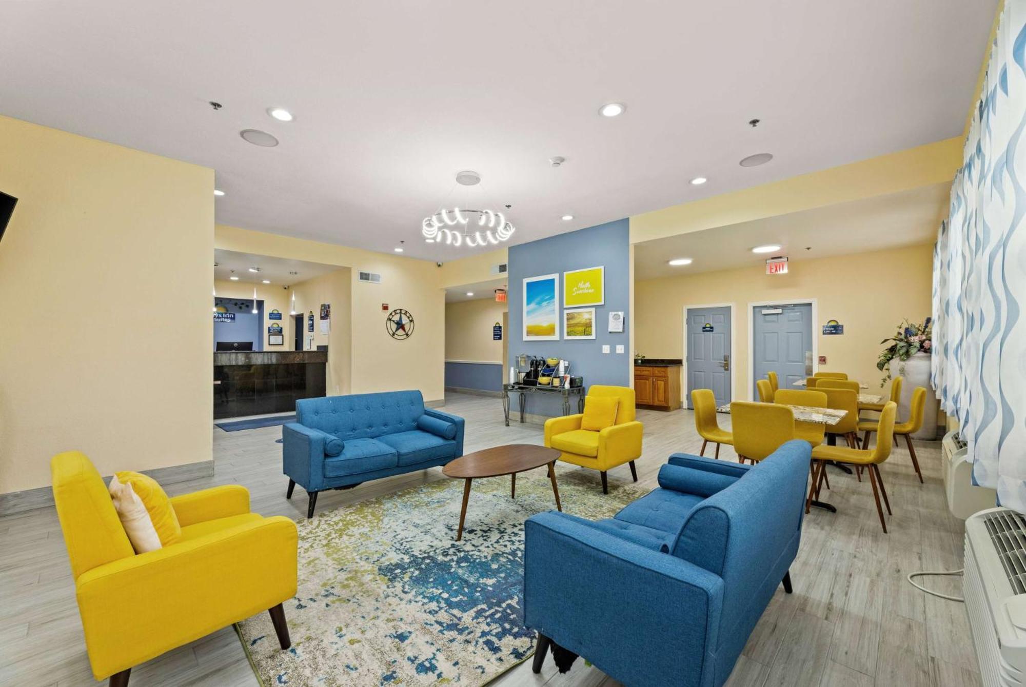 Days Inn & Suites By Wyndham Dfw Airport South-Euless Eksteriør bilde